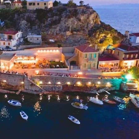 Κατοικία 80 Τ.Μ. Δίπλα Από Την Θάλασσα Στην Ελιά. Eliá Lakoníasz Kültér fotó